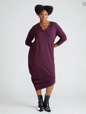 Universal Standard V-Neck Long Sleeve Midi Dress in Acai size XS (10-12)